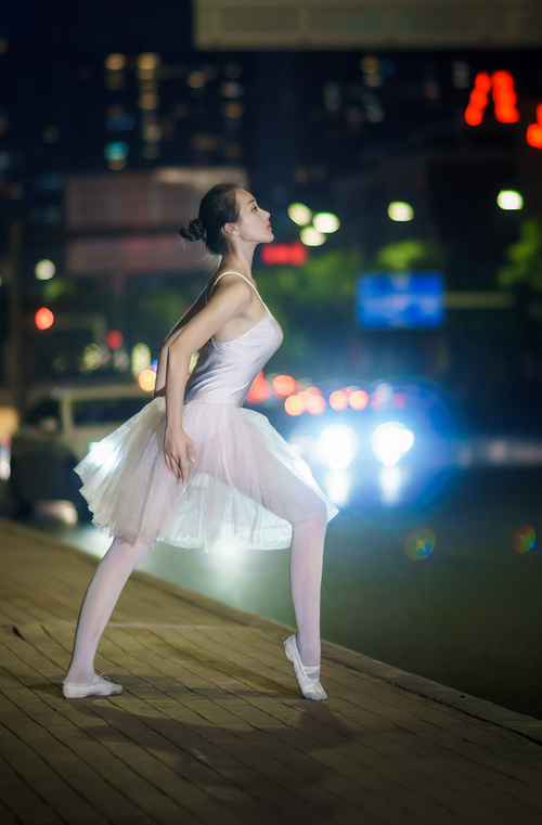 开云APP-铁腕与舞步，山西用节奏铁笼锁死北京，武切维奇一舞惊艳四座